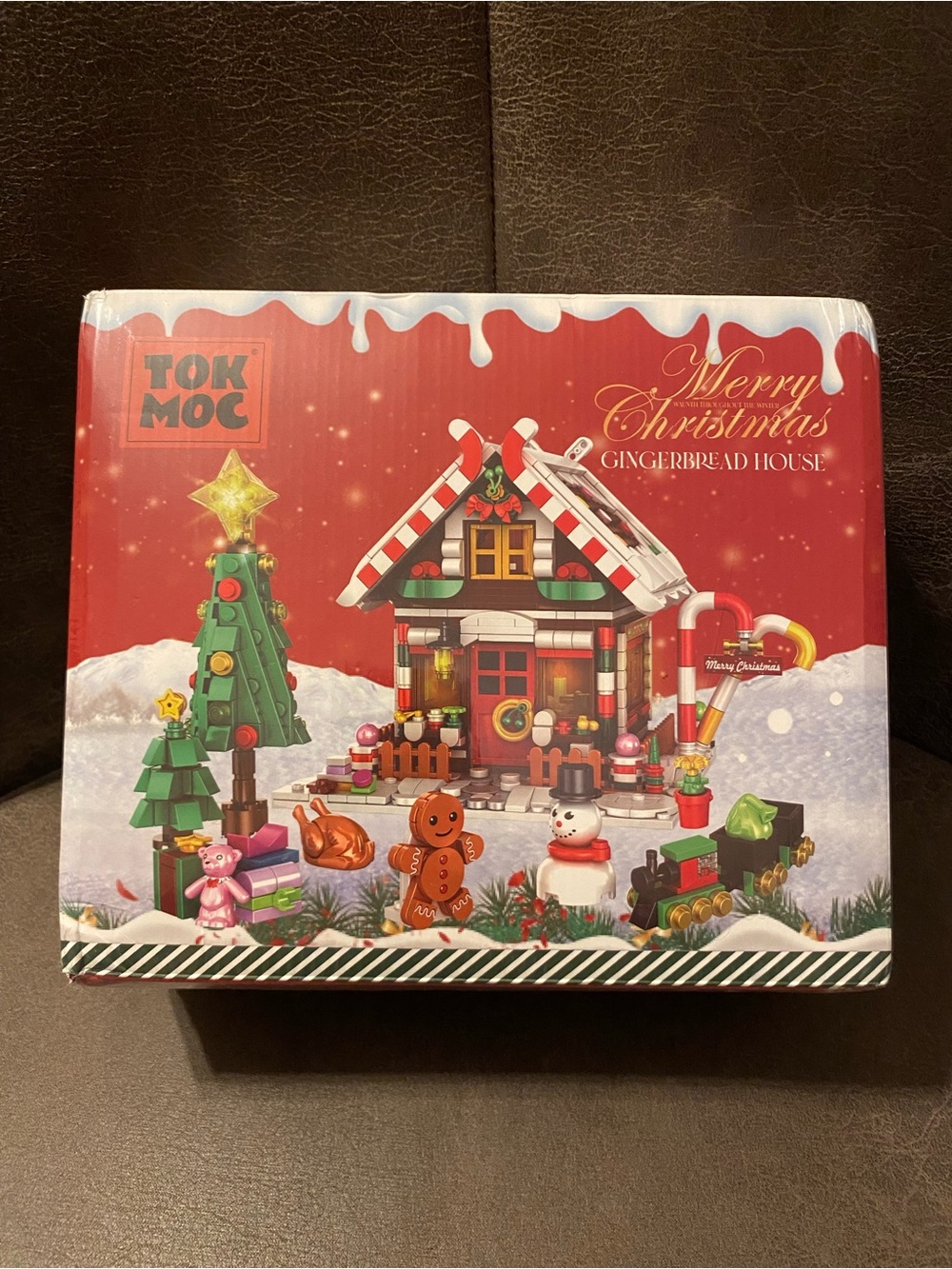 Tok Moc Gingerbread House